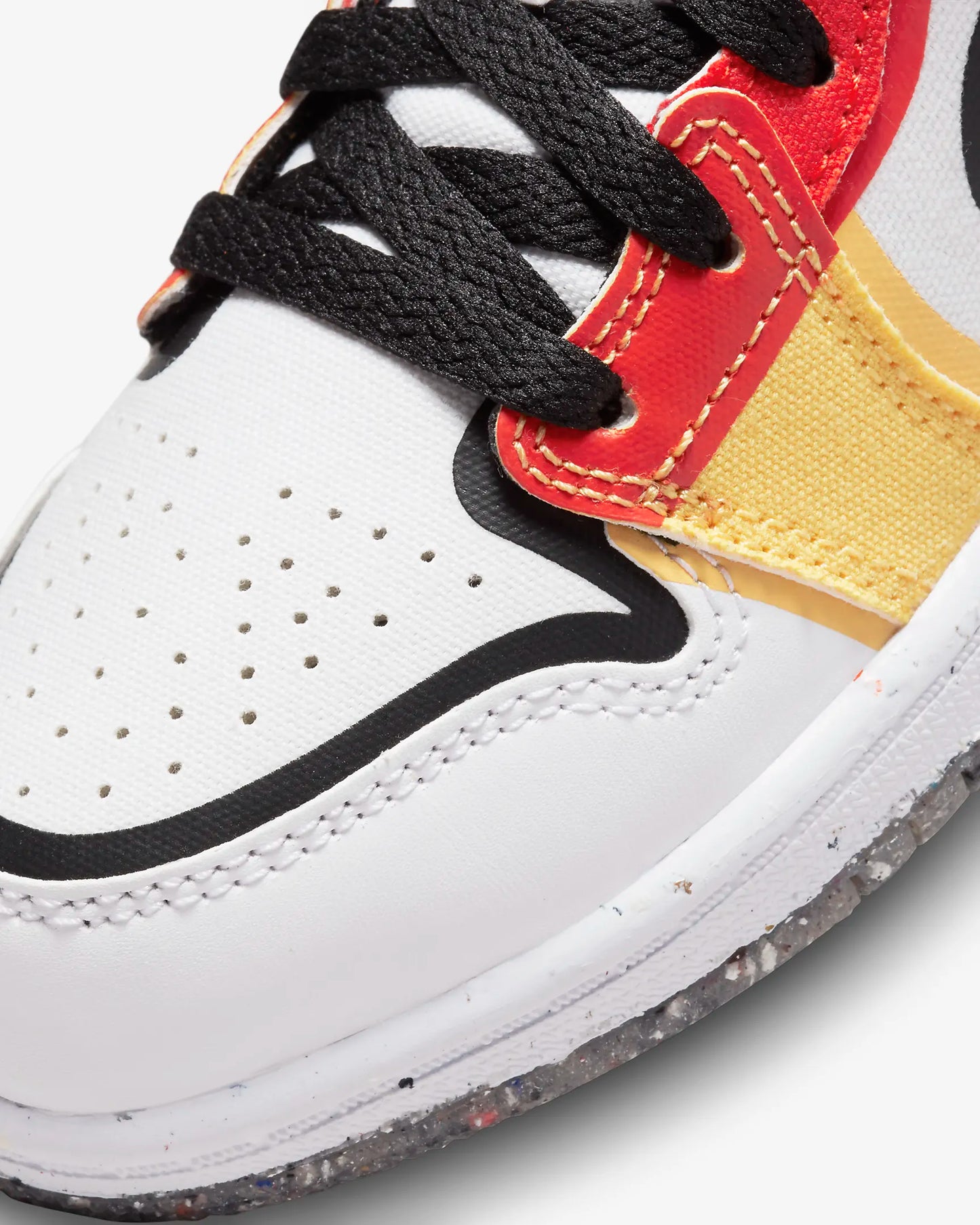 Jordan 1 Mid SE Estilo: DV1318-100 Preescolar
