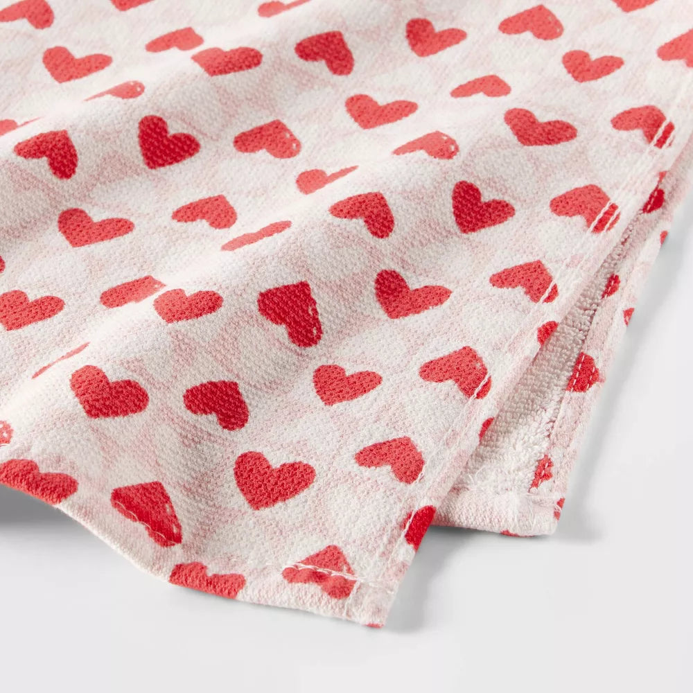 Paquete de 2 toallas de mano estampadas de San Valentín - Threshold™
