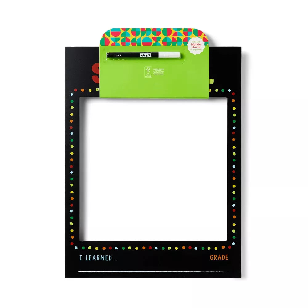 Marco con borde para letrero del primer día de clases