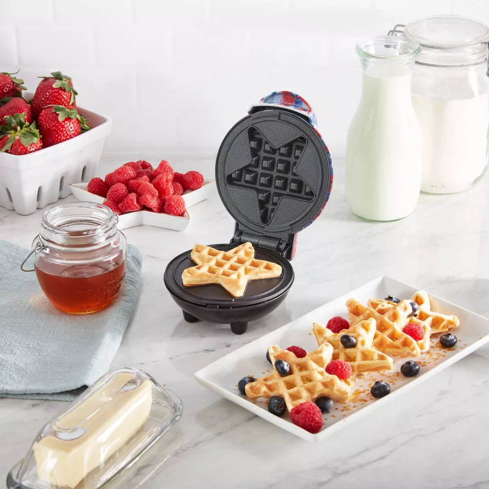 Americana Mini Waffle Maker