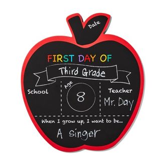 First and Last Day of School Reversible Apple Shaped Sign